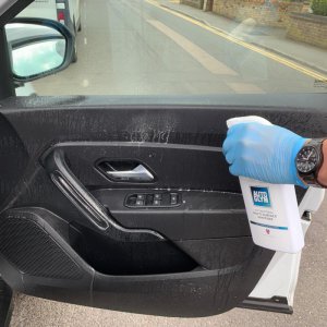 ANTI-BACTERIAL MULTI-SURFACE SANITISER AG0004